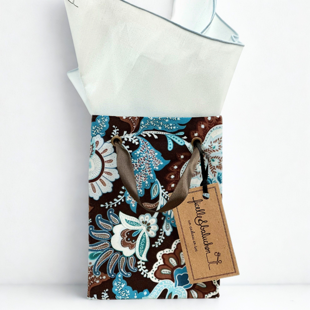 Petit sac cadeau en tissu