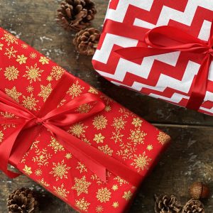 reusable gift wrapping