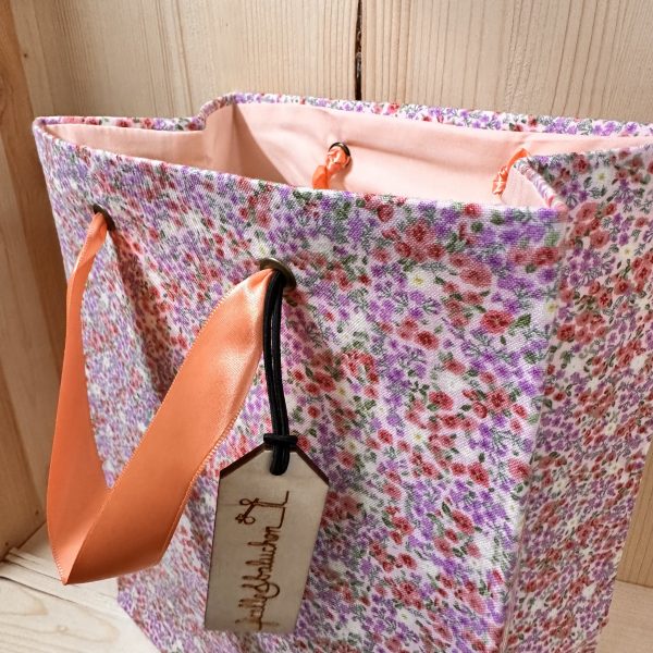 sac cadeau en tissu